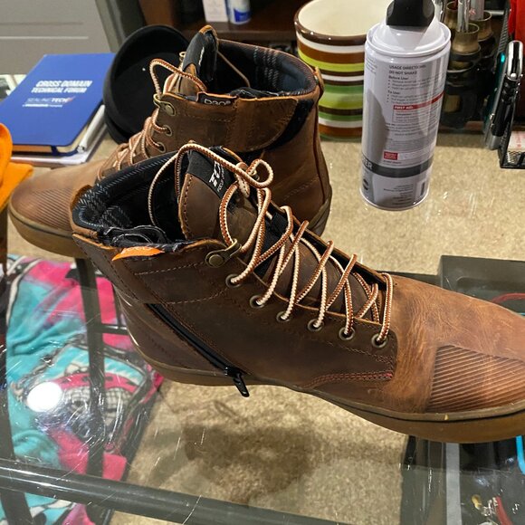 TCX - Mens Size 11 Motorcycle Shoes w/ Sidezip. - Picture 2 of 6